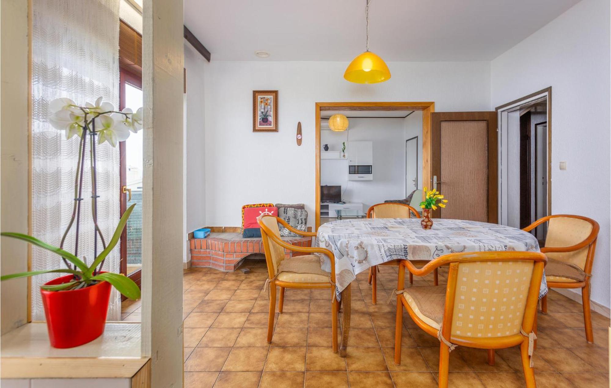 Nice Apartment In Lovran With Kitchen Exterior foto